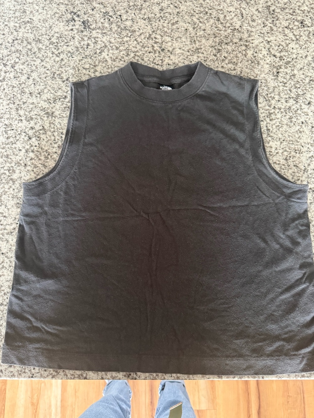Black Sleeveless Muscle Tee